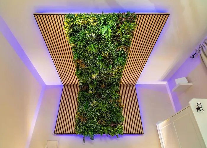 Tropical Holiday House
